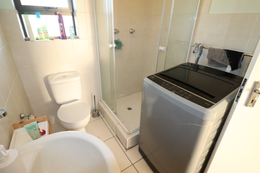 2 Bedroom Property for Sale in Lourierpark Free State